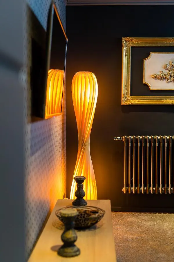 Secret Suites Brussels Royal Apartment